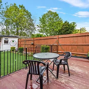 https://happy-hours-home-stay.cambridgehotelsuk.com